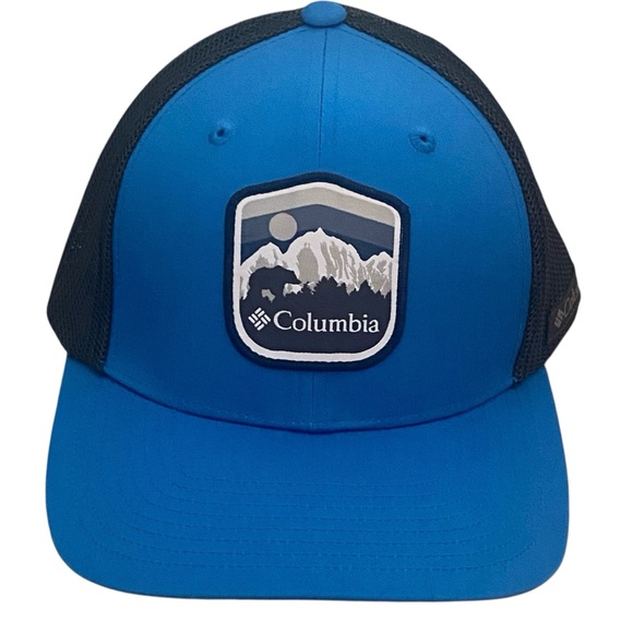 Columbia Hat Baseball Cap Bear In Woods Logo Snow Trees Blue Black Flex Fit S/M - Picture 1 of 8